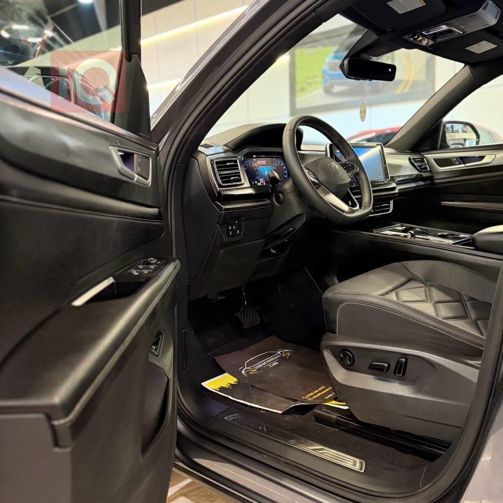 https://cdn.iqcars.iof6cbe506-f0c7-49ab-8e97-7fa2531a467e_4.jpg